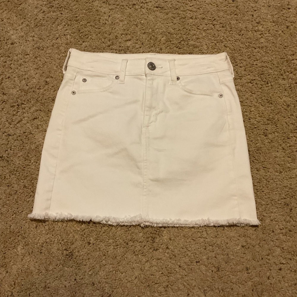 American Eagle Outfitters Off-White Mini Skirt